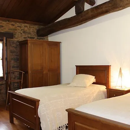 Casa Dos Pinelas