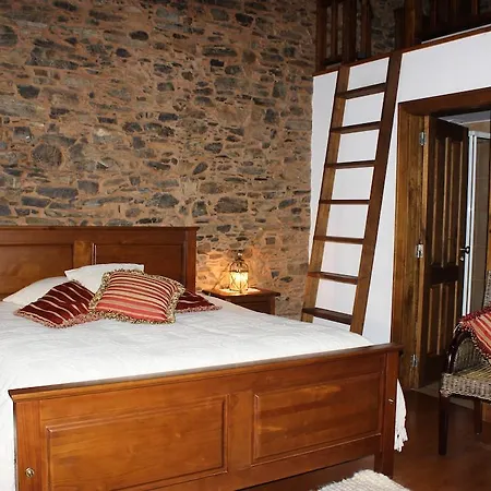 Casa Dos Pinelas