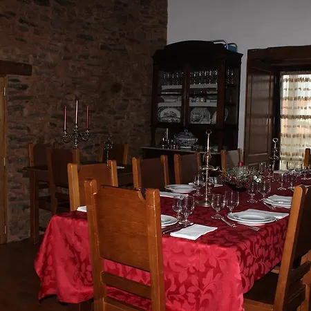 Penzion Casa Dos Pinelas Limãos