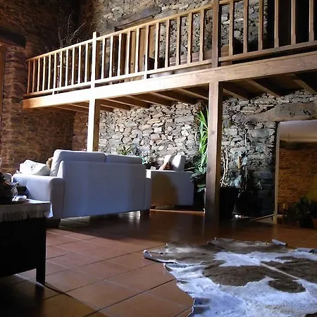 Casa Dos Pinelas