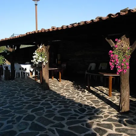 Casa Dos Pinelas Limaos