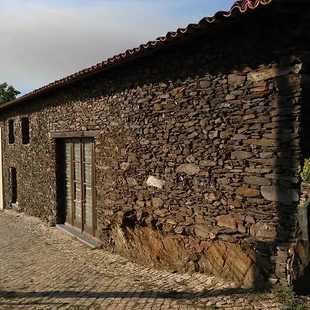 Penzion Casa Dos Pinelas Limãos